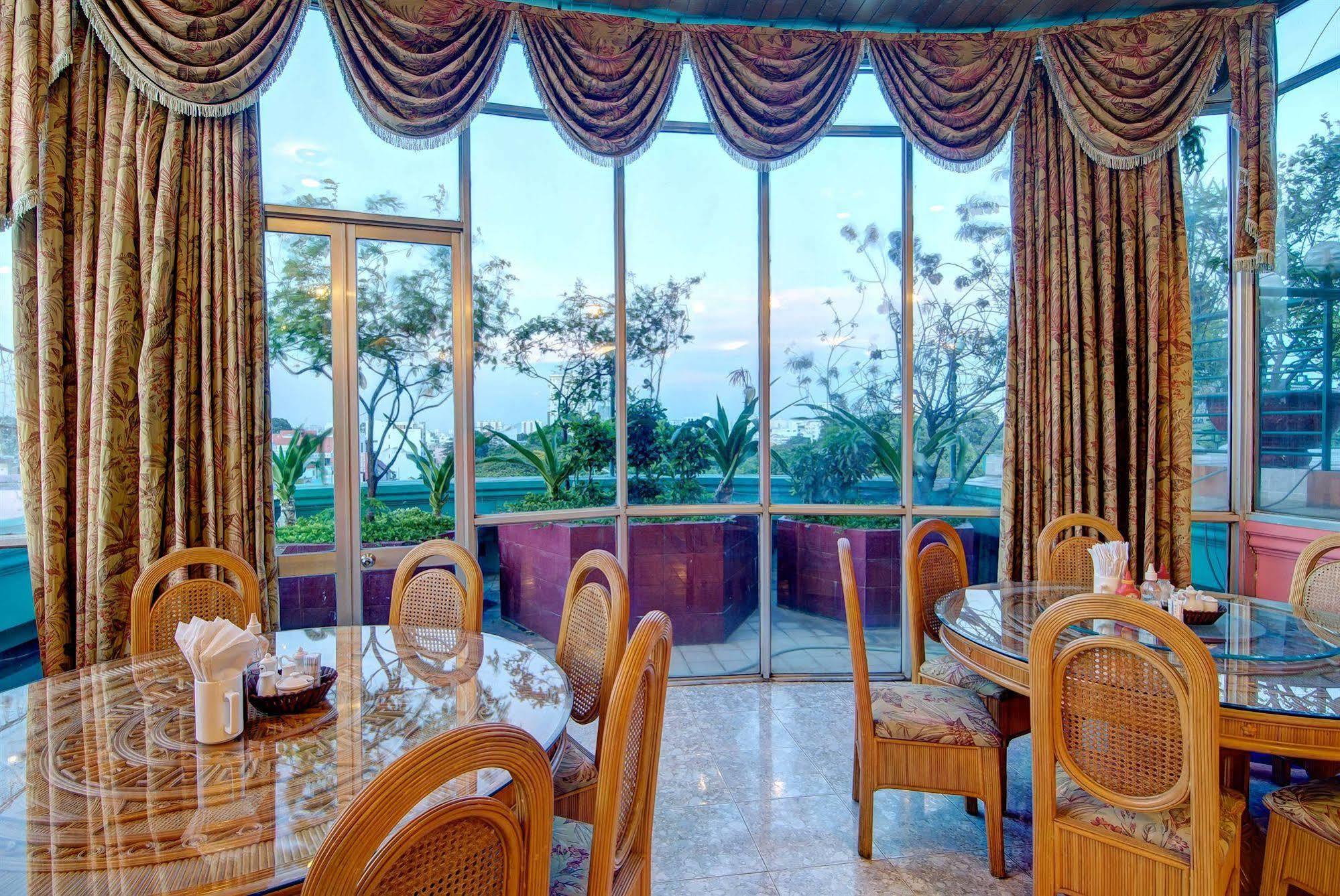 Evergreen Hotel Cidade de Ho Chi Minh Exterior foto